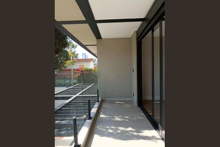 Casa à venda com 700m², 4 quartos e 3 vagasVaranda Suíte 4