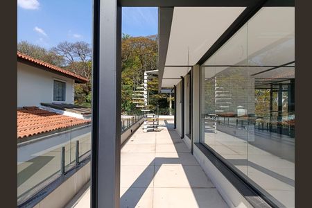 Casa à venda com 700m², 4 quartos e 3 vagasÁrea de lazer externa