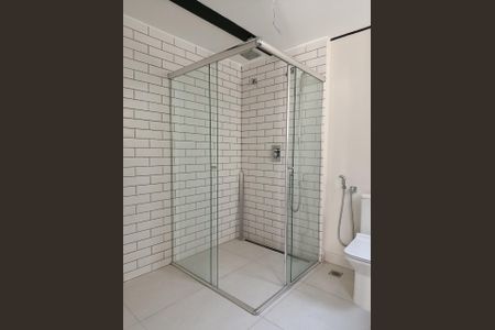 Casa à venda com 700m², 4 quartos e 3 vagasBanheiro da Suíte 3