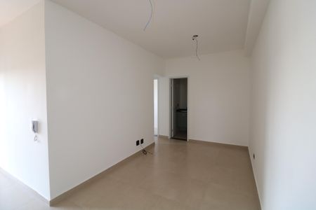 Sala de apartamento à venda com 2 quartos, 45m² em Vila Fernandes, São Paulo