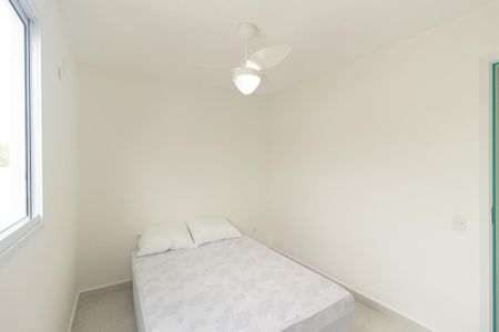 Quarto 1 de apartamento para alugar com 2 quartos, 42m² em Campo Grande, Rio de Janeiro