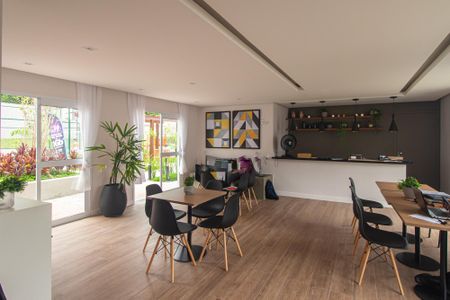 Apartamento para alugar com 42m², 2 quartos e sem vagaÁrea comum - Salão de festas