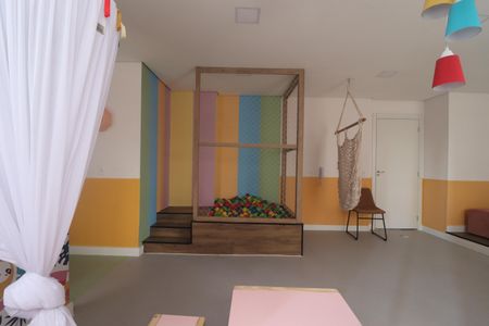 Apartamento para alugar com 42m², 2 quartos e 1 vagaÁrea comum - Brinquedoteca