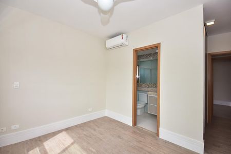 Apartamento à venda com 105m², 2 quartos e 2 vagasSuíte 2