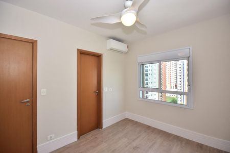 Apartamento à venda com 105m², 2 quartos e 2 vagasSuíte 1