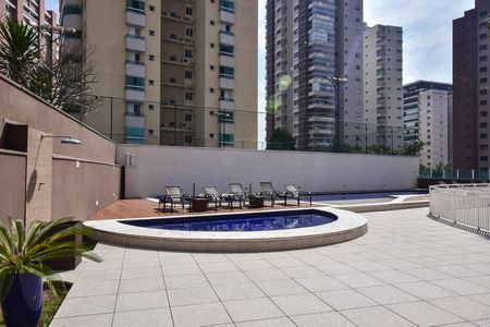 Apartamento à venda com 105m², 2 quartos e 2 vagasPiscina