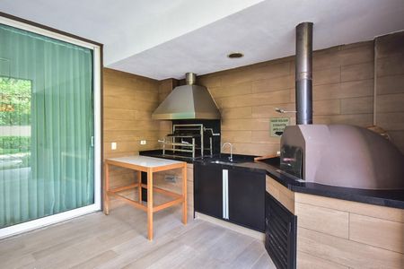 Apartamento à venda com 105m², 2 quartos e 2 vagasChurrasqueira