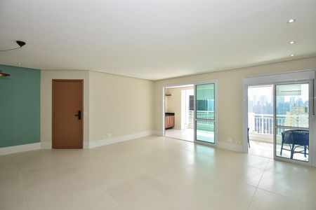 Sala de apartamento à venda com 2 quartos, 105m² em Vila Suzana, São Paulo