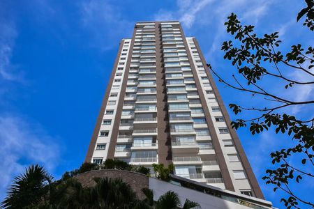 Apartamento à venda com 105m², 2 quartos e 2 vagasFachada
