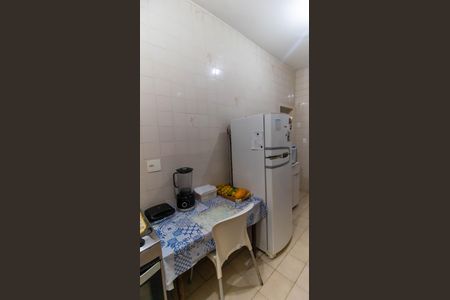 Apartamento à venda com 110m², 2 quartos e sem vaga Apartamento à venda com 110m², 2 quartos e sem vagaCozinha