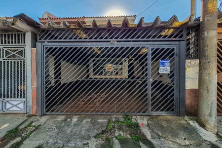 Casa à venda com 134m², 3 quartos e 2 vagasFachada