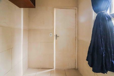 Casa à venda com 134m², 3 quartos e 2 vagasQuarto Lavanderia