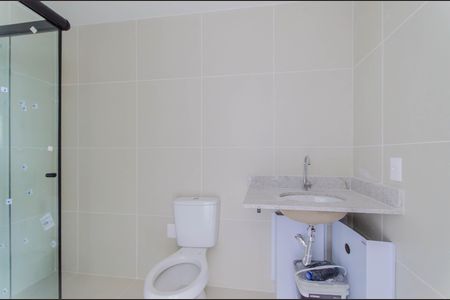 Banheiro de kitnet/studio para alugar com 1 quarto, 33m² em Sacomã, São Paulo