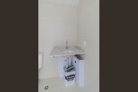 Banheiro de kitnet/studio para alugar com 1 quarto, 33m² em Sacomã, São Paulo