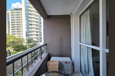 Studio para alugar com 27m², 1 quarto e sem vagaVaranda