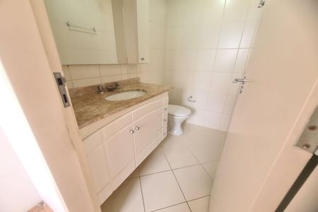 Apartamento para alugar com 101m², 2 quartos e 1 vagaBanheiro da Suíte