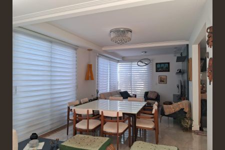 Sala de casa à venda com 2 quartos, 237m² em Vila Manfredi, Jundiaí