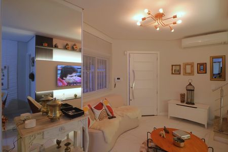 Sala de casa à venda com 3 quartos, 115m² em Igara, Canoas