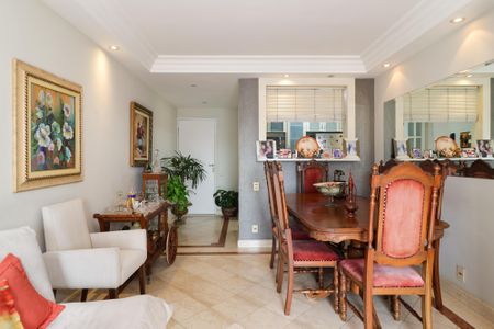 Apartamento para alugar com 75m², 3 quartos e 2 vagas Apartamento para alugar com 75m², 3 quartos e 2 vagasSala