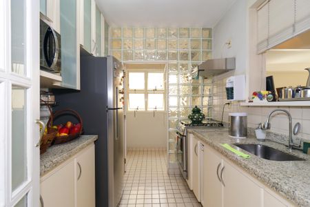 Apartamento para alugar com 75m², 3 quartos e 2 vagas Apartamento para alugar com 75m², 3 quartos e 2 vagasCozinha