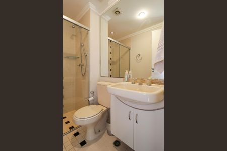 Apartamento para alugar com 75m², 3 quartos e 2 vagas Apartamento para alugar com 75m², 3 quartos e 2 vagasBanheiro