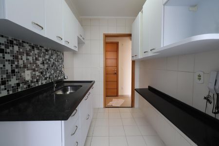 Apartamento à venda com 58m², 2 quartos e 1 vagaCozinha