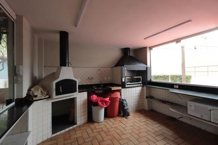 Apartamento à venda com 58m², 2 quartos e 1 vaga Apartamento à venda com 58m², 2 quartos e 1 vagaÁrea comum - Churrasqueira