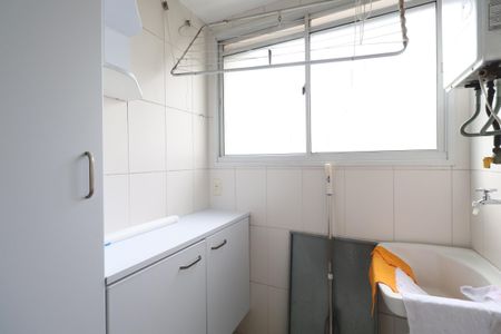 Apartamento à venda com 58m², 2 quartos e 1 vagaÁrea de Serviço