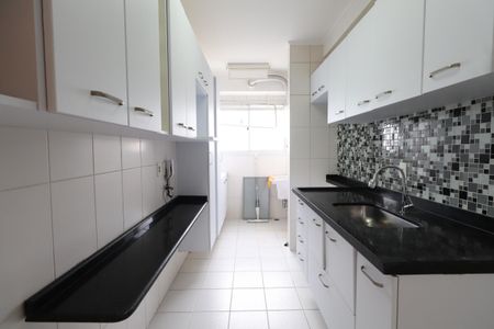 Apartamento à venda com 58m², 2 quartos e 1 vagaCozinha