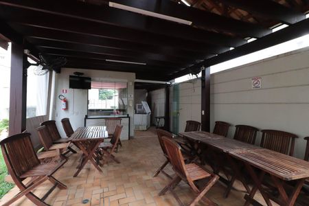 Apartamento à venda com 58m², 2 quartos e 1 vaga Apartamento à venda com 58m², 2 quartos e 1 vagaÁrea comum - Churrasqueira