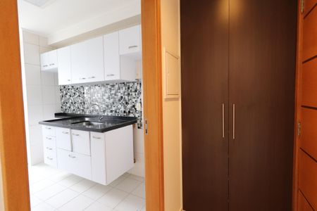 Apartamento à venda com 58m², 2 quartos e 1 vagaCozinha