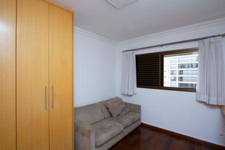 Quarto 1 de apartamento para alugar com 3 quartos, 139m² em Planalto Paulista, São Paulo