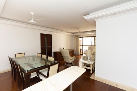 Sala de apartamento para alugar com 3 quartos, 139m² em Planalto Paulista, São Paulo