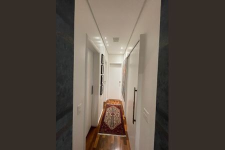 Apartamento à venda com 90m², 3 quartos e 2 vagasCorredor intimo