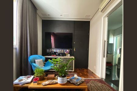 Sala de apartamento à venda com 3 quartos, 90m² em Coracao de Jesus, Belo Horizonte