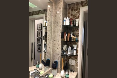 Apartamento à venda com 90m², 3 quartos e 2 vagasBanheiro Social