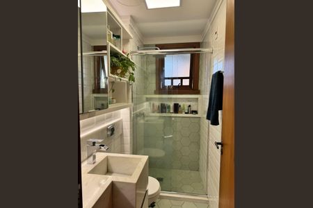 Apartamento à venda com 68m², 2 quartos e 1 vaga Apartamento à venda com 68m², 2 quartos e 1 vagaBanheiro