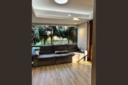 Sala de apartamento à venda com 2 quartos, 68m² em Petrópolis, Porto Alegre