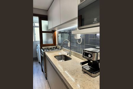 Apartamento à venda com 68m², 2 quartos e 1 vaga Apartamento à venda com 68m², 2 quartos e 1 vagaCozinha