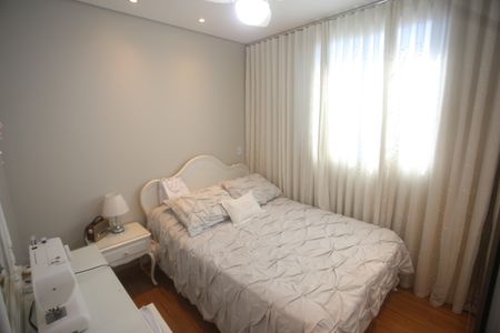 Apartamento à venda com 114m², 2 quartos e 3 vagasQuarto