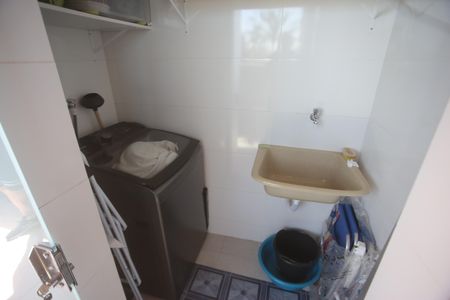 Apartamento à venda com 114m², 2 quartos e 3 vagasArea de serviço