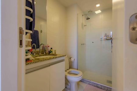 Apartamento à venda com 149m², 3 quartos e 2 vagasBanheiro da Suíte 