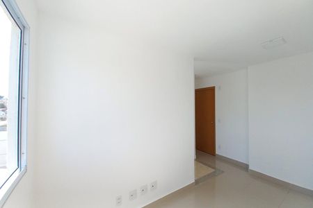 Sala de apartamento para alugar com 2 quartos, 43m² em Villa Garden, Campinas