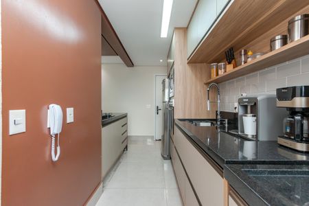 Apartamento à venda com 84m², 2 quartos e 2 vagasCozinha