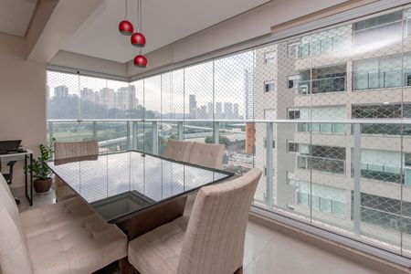 Apartamento à venda com 84m², 2 quartos e 2 vagasVaranda da Sala