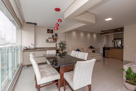 Apartamento à venda com 84m², 2 quartos e 2 vagasVaranda da Sala