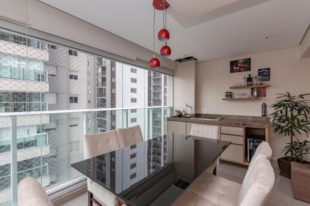 Apartamento à venda com 84m², 2 quartos e 2 vagasVaranda da Sala