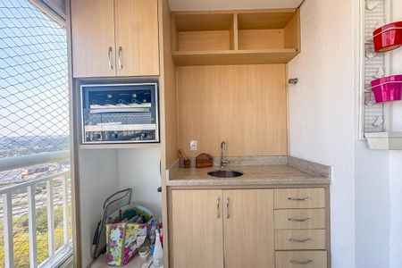 Apartamento para alugar com 107m², 3 quartos e 2 vagas Apartamento para alugar com 107m², 3 quartos e 2 vagasVaranda