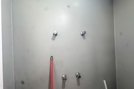 Apartamento para alugar com 107m², 3 quartos e 2 vagas Apartamento para alugar com 107m², 3 quartos e 2 vagasBanheiro de serviço