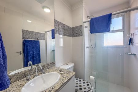 Apartamento para alugar com 107m², 3 quartos e 2 vagas Apartamento para alugar com 107m², 3 quartos e 2 vagasBanheiro da Suíte
